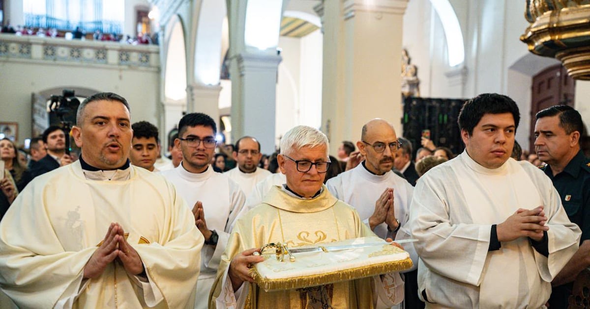 Preparan las últimas celebraciones religiosas para despedir a la Espada de San Miguel Arcángel