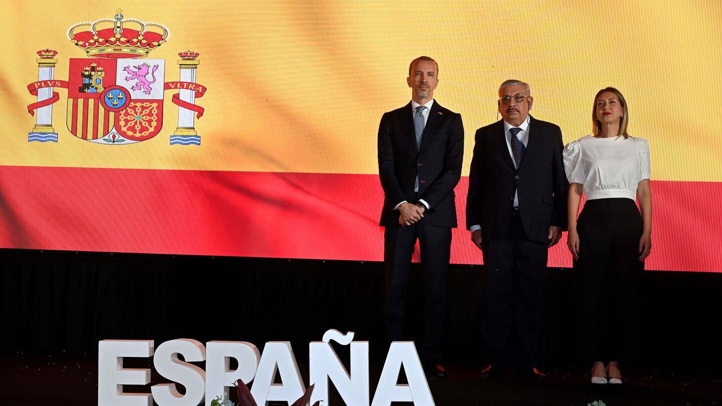 Recepción por el Día de la Hispanidad
