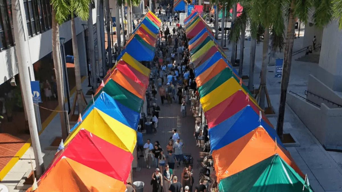 Miami Book Fair, mucho más que una feria del libro: arte, cultura, diseño y experiencias temáticas al estilo Miami