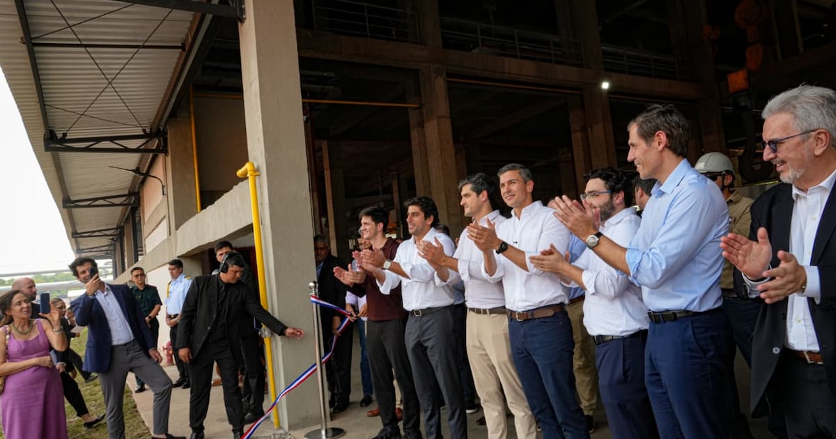 Balanza comercial positiva favorece al crecimiento de las industrias, afirma Peña