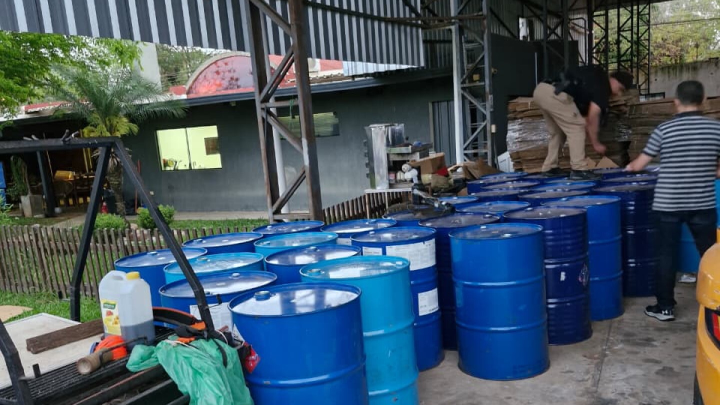 MRA: Fiscalía prosigue con allanamiento y halla más barriles tras incautar tractocamión