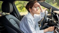 Vehículos espías: la enorme cantidad de datos que tu auto recopila de ti (y qué puedes hacer para limitarla)